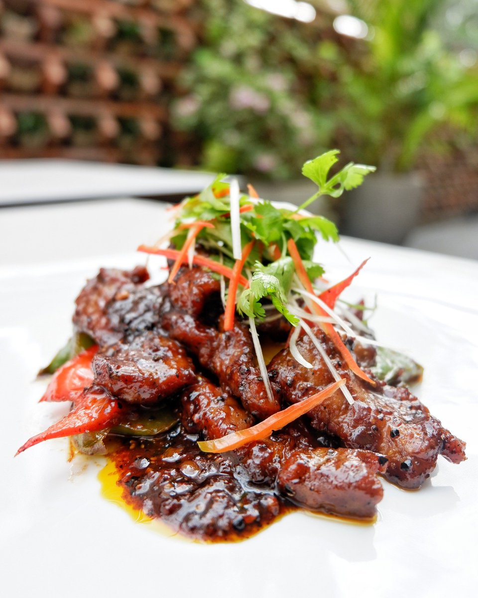 bhotel_bali's tweet photo. So yummy. Have you tried our beef black pepper?
You can also find this delicious food in Grab food and Go food ❤❤
.
.
#bhotelbali #bhotelbaliandspa #kutahotels #lunchbox #stayathome #deliveryorder #balidelivery #deliveryfood #foodboxbali #food #foodinbali #foodartblog https://t.co/W1ZdbSi1ZZ