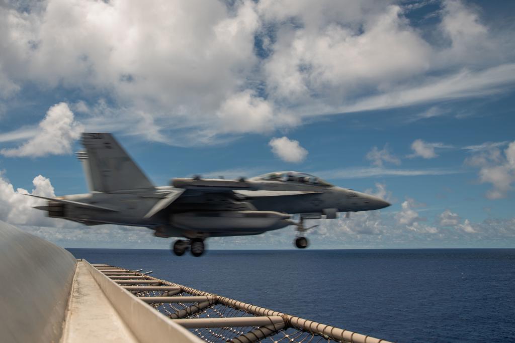 USNavy's tweet photo. #USNavy photos of the day: #FltOps aboard #USSRonaldReagan, #USSDwightDEisenhower move aircraft, #VMM162 aboard #USSIwoJima and #USSCheyenne departs #JBPHH for @INDOPACOM deployment. ⬇️ info &amp; download ⬇️: https://t.co/9i1nZjAbJG? https://t.co/pnApIqtxfF