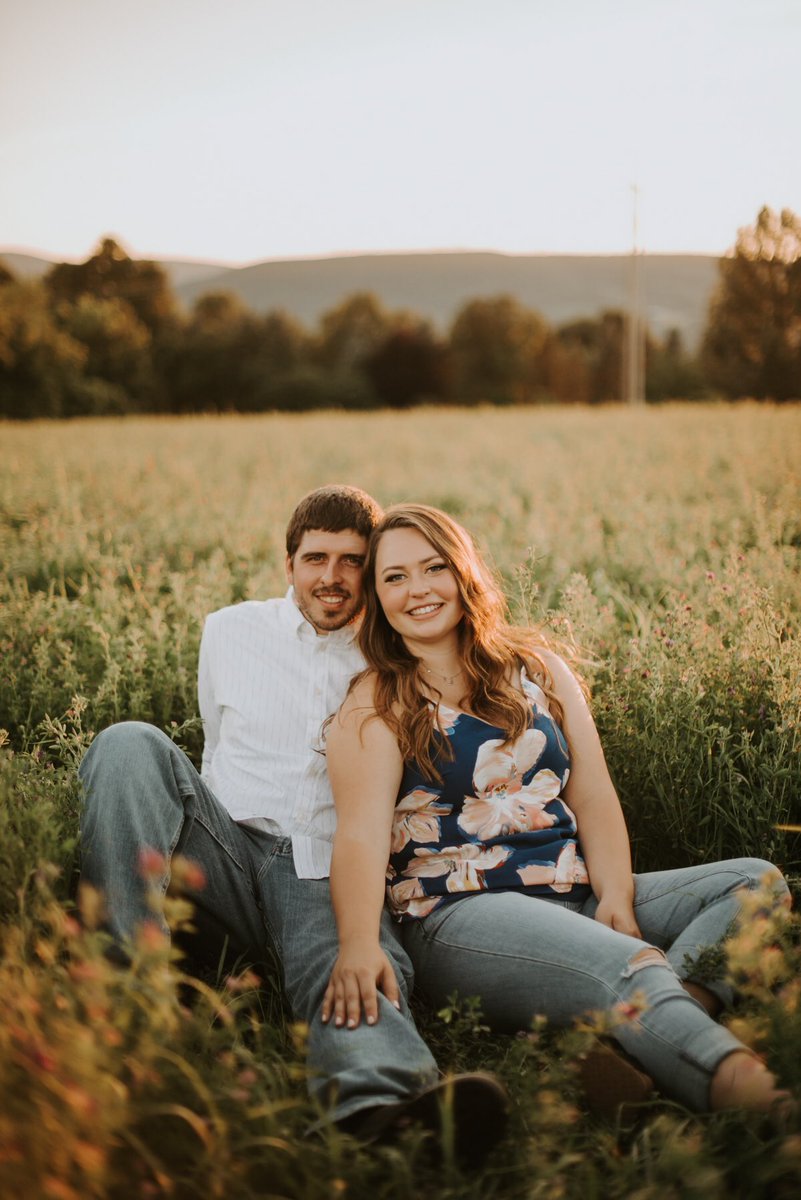 LiddleAlly's tweet photo. Everyday I’m reminded how lucky I am to have Keith in my life. After receiving a sneak peak of our engagement photos, I see how truly &amp; deeply I am loved by this man, I cannot wait to spend my life with him. There is nothing like looking into eyes that literally only see you. https://t.co/5L0RjohW5V