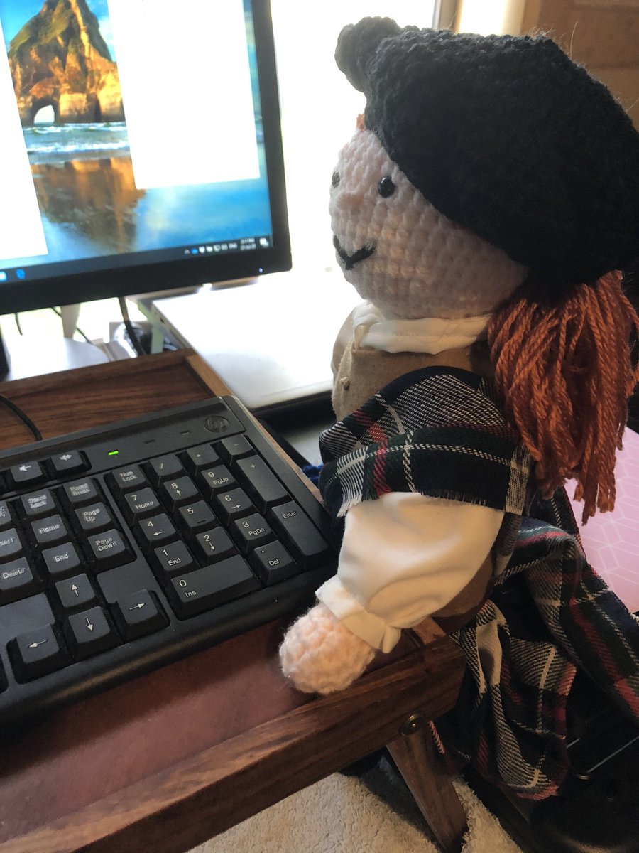 _dragonflies's tweet photo. @TeresaCurro Yes! My sis made him for me! His name is #WeeGinge cause there is already a #weeJamie on insta. https://t.co/uTmuNenXBa