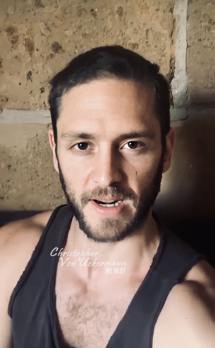 CALCVUNews's tweet photo. #SCREENSHOT @christopheruck EN SU INSTAGRAM STORIES 22.07.2020 💫❤️ https://t.co/RZzXVkwyEA