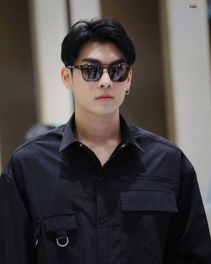 𝗠𝗲𝘄 𝗦𝘂𝗽𝗽𝗮𝘀𝗶𝘁 as Ice Bear // A very cute thread;