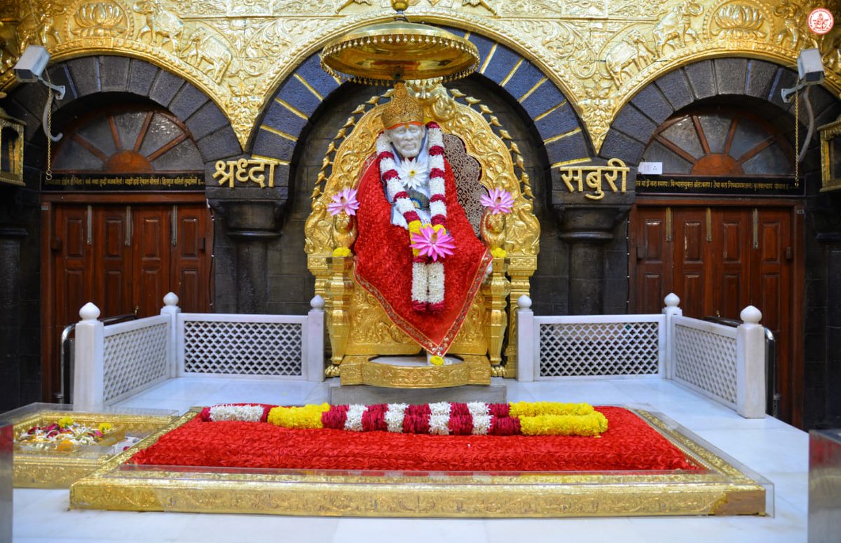 SSSTShirdi's tweet photo. *श्री साईबाबा संस्थान विश्वस्तव्यवस्था,शिर्डी*
    *गुरूवार दि.२३ जुलै २०२०*
   *🌹शिर्डी माझे पंढरपूर आरती 🌹* https://t.co/iogGLZYICH
