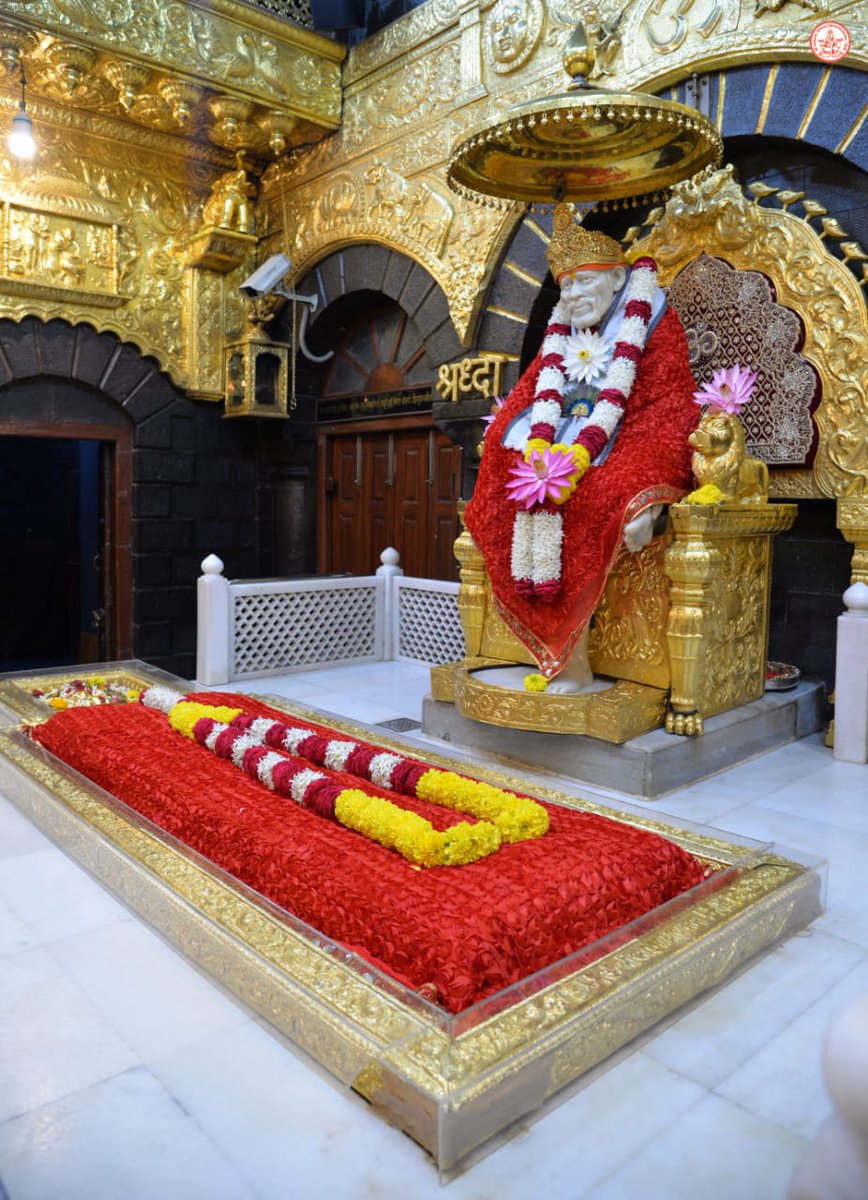 SSSTShirdi's tweet photo. *श्री साईबाबा संस्थान विश्वस्तव्यवस्था,शिर्डी*
    *गुरूवार दि.२३ जुलै २०२०*
   *🌹शिर्डी माझे पंढरपूर आरती 🌹* https://t.co/iogGLZYICH