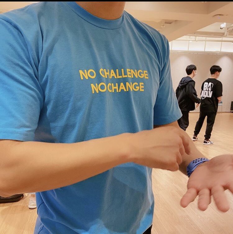 [THREAD] in admiration of choi siwon’s hands