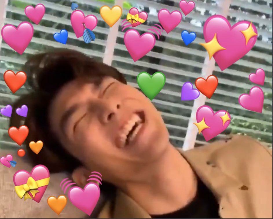 𝗠𝗲𝘄 𝗦𝘂𝗽𝗽𝗮𝘀𝗶𝘁 as Ice Bear // A very cute thread;