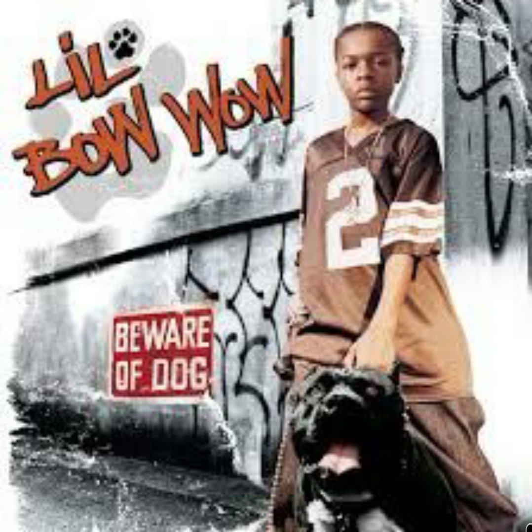OmarJS22's tweet photo. #BowWow made the wrong QB choice with that jersey.
#TimCouch https://t.co/SkNsKfdzCe
