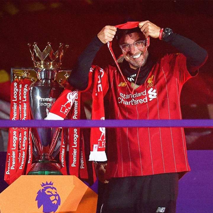 samagb23's tweet photo. สิ้นสุดแห่งการรอคอย 30 ปี Thank you. 🏆🎉🎉🎉
 #ลิเวอร์พูลแชมป์  #LFCchampions https://t.co/HlrdoxtR9T