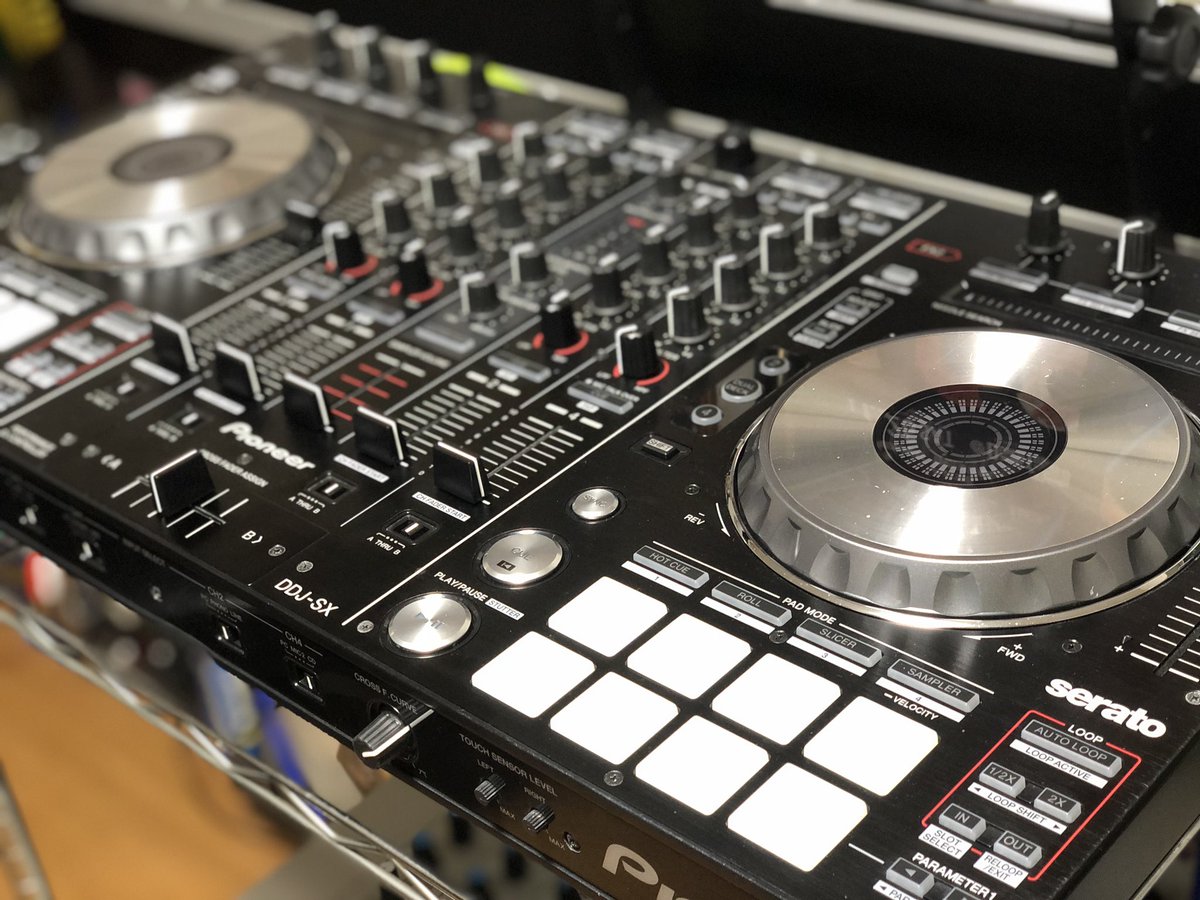 KS_ZEROMOVEMENT's tweet photo. そしてWelcome🔥

#Pioneer
#ddjsx https://t.co/Yfh5U4lNhY