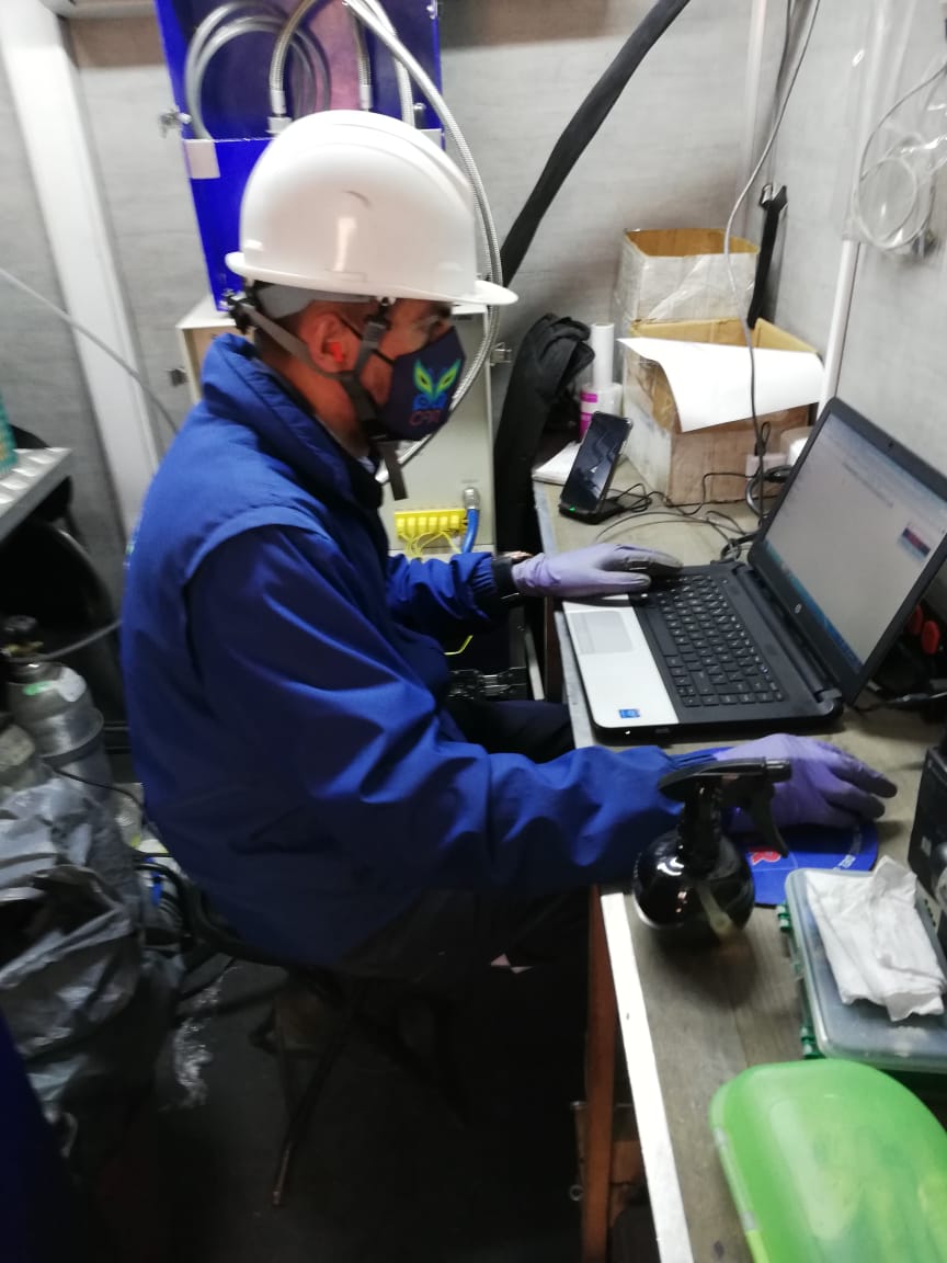 DLIA_CAR's tweet photo. Con el fin de realizar seguimiento y control. La @DLIA_CAR de la @CAR_Cundi adelanta en jurisdicción de los municipios de Tocancipá y Cajicá, la medición de emisiones de material particulado en varias fuentes fijas, priorizadas por la Dirección Regional Sabana Centro. https://t.co/UmD8R7Rgwv