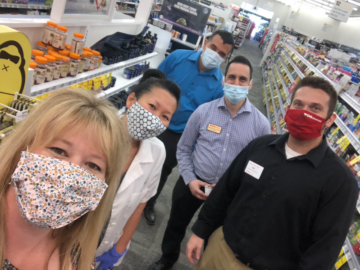 DPLeone78's tweet photo. 1st day at new location 8834...1st day with great new boss Anthony, last day however with best boss @MhoangCVS https://t.co/MgeLRSLclf