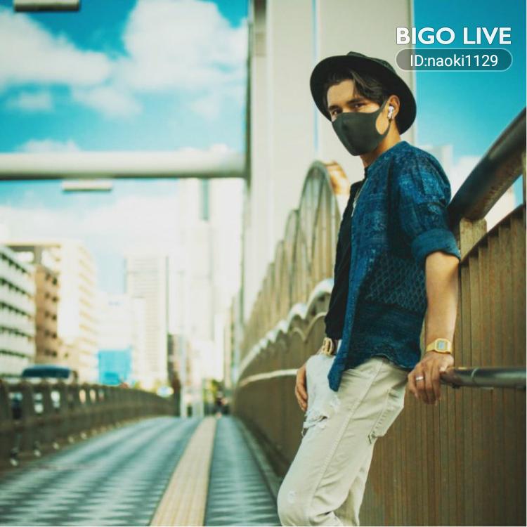 Jamenna2's tweet photo. Come and see ᴹ Naoki💘🐺🎙🎧's LIVE in #BIGOLIVE: ちょっと歌いますか？^_^  
https://t.co/Z3MLE7kQvH https://t.co/NCAw0UiUZi