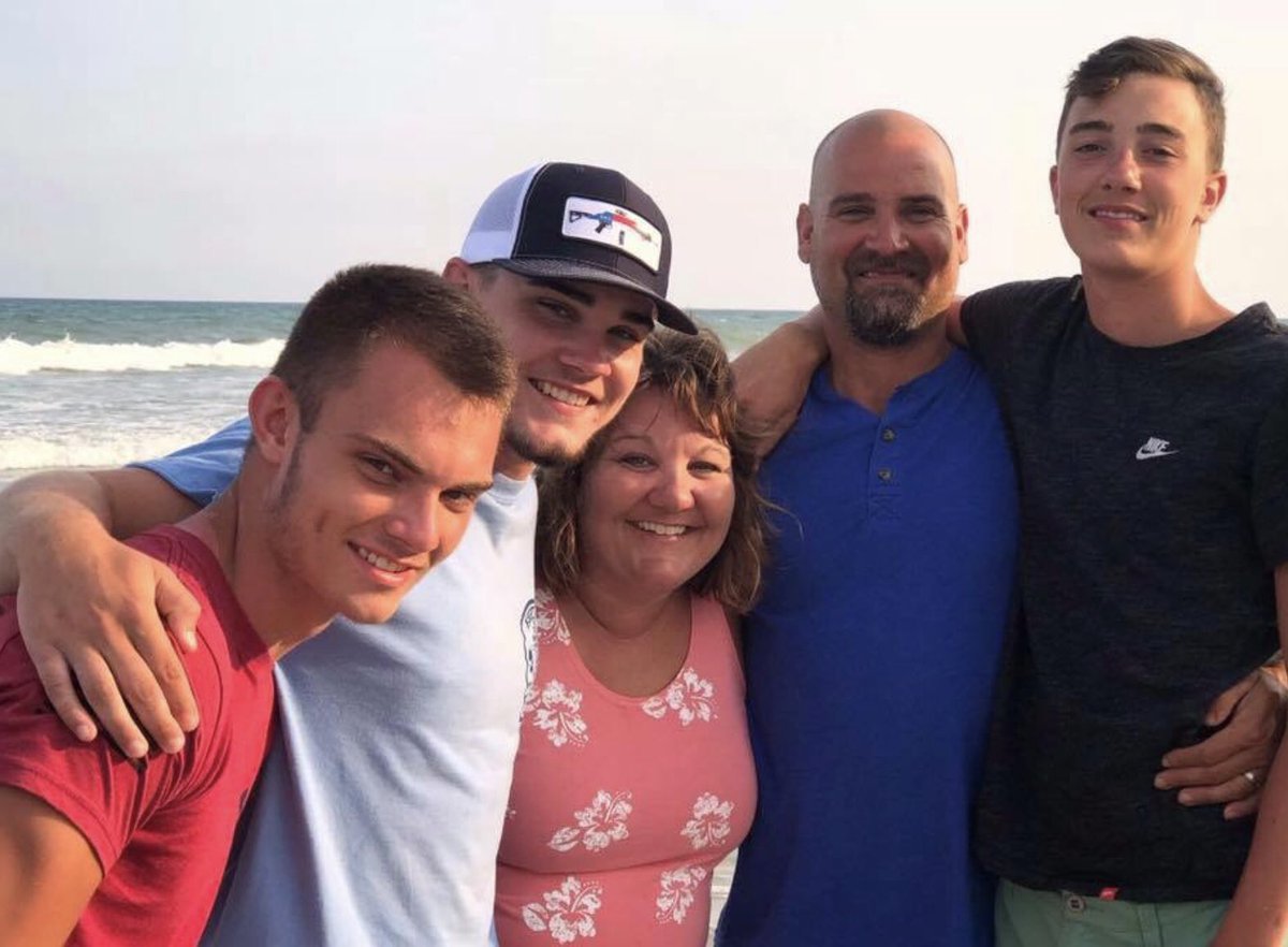 Christian Pierce tweet media