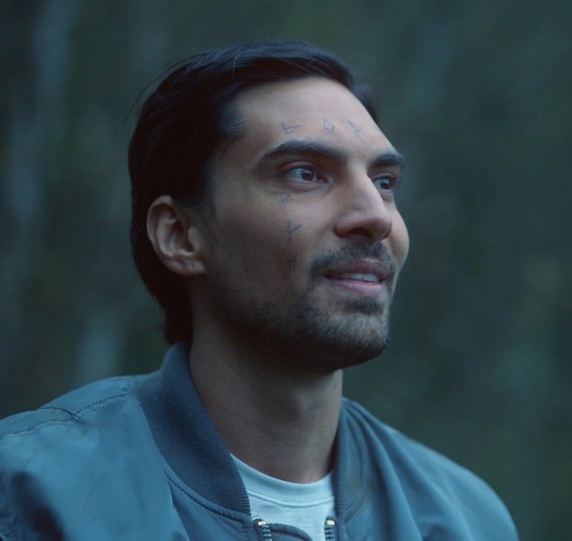 mourningbellamy's tweet image. #justicefordev