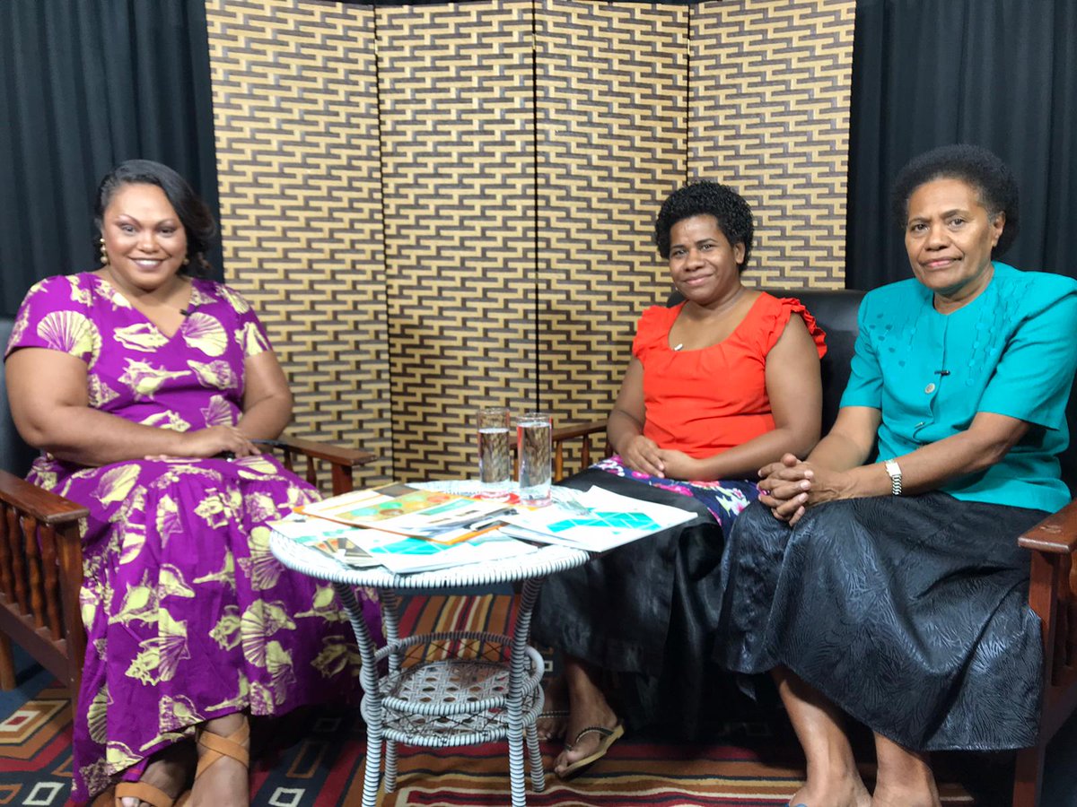 maitvfiji's tweet photo. Catch #SimpsonAtEight tonight as @anislandher discusses findings of research that @WiFN_Fiji conducted which show that women fishers do double the unpaid work as men, before they can go to earn their livelihoods from the sea. #FijiNews #Fiji #Oceans #MaiTVFiji https://t.co/5JVriNEKJA