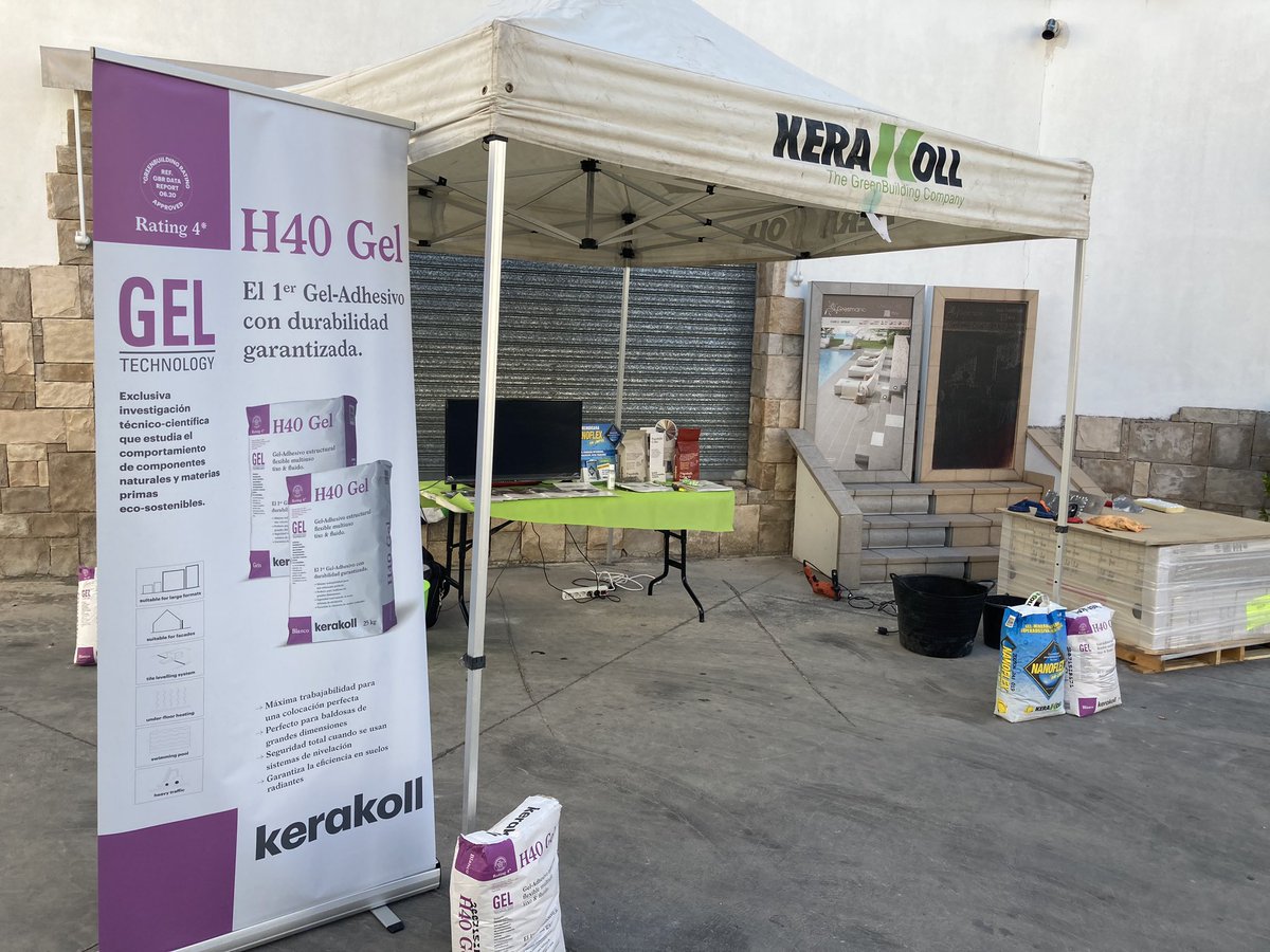 Ya estamos en Priego de Cordoba en Saneamientos y revestimientos Julio ,enseñando el nuevo H40 Gel de Kerakoll
