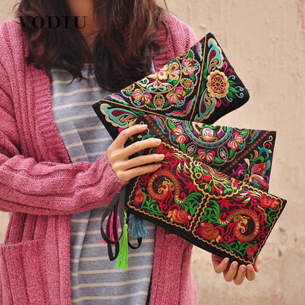 Women Ethnic National Retro Butterfly Flower Bags Handbag Coin Purse Embroidered Lady Clutch Tassel Small Flap Summer Bolsa Sale gotswag.shop/women-ethnic-n…
#swag😎 #shoppingaddict #swager #swaggers #swagstyle