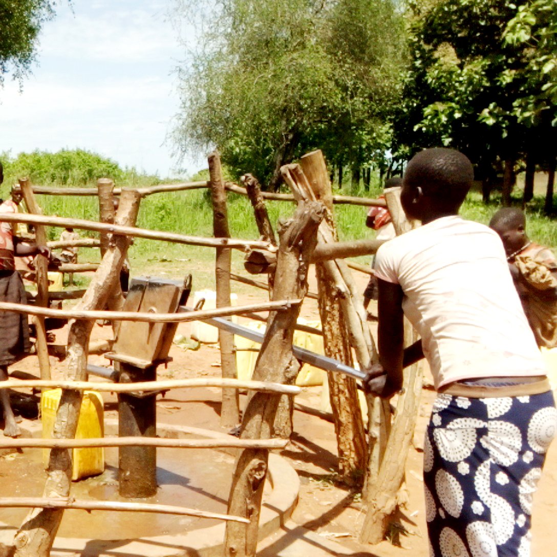 foundation_cow's tweet photo. A young girl demonstrate how to wash hands with clean water and soap before accessing water point or borehole as guided by @foundation_cow Initiative of Sensitizing community on how to prevent the spread of Covid-19. @MinofHealthUG @UNICEFUganda @Global4Children @USAID https://t.co/8dbik84E52