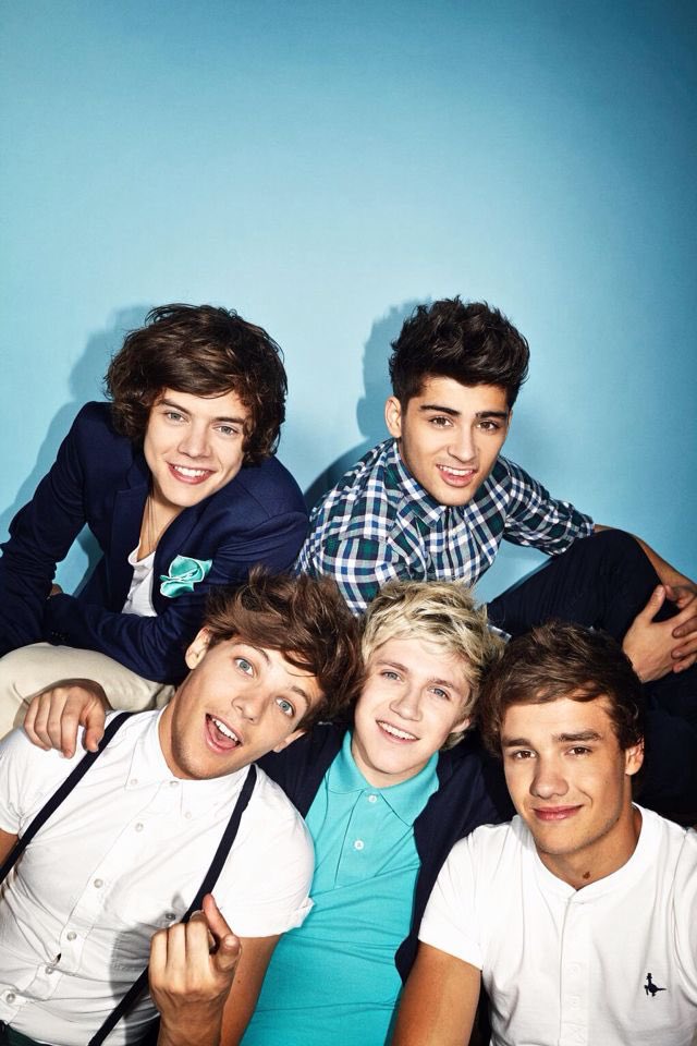 •2012-world wide release of UP ALL NIGHT n became the 1st BRITISH GRP IN HISTORY TO BOW AT NO. 1 BILLBOARD CHARTS 