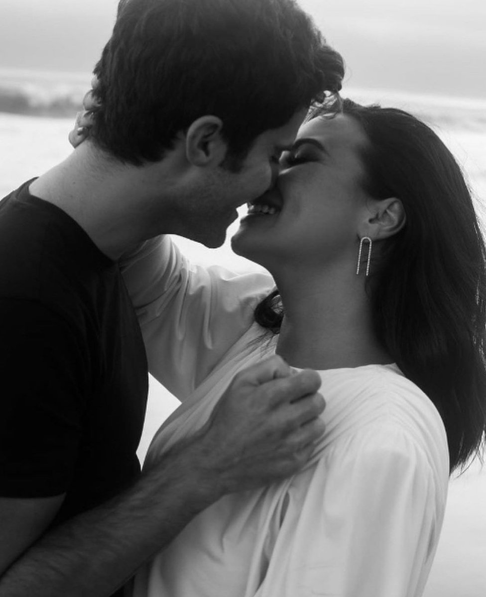 blrfeses's tweet photo. У 2020 ещё есть шанс🥺🙌

@ddlovato https://t.co/NJ0sA7SP0d