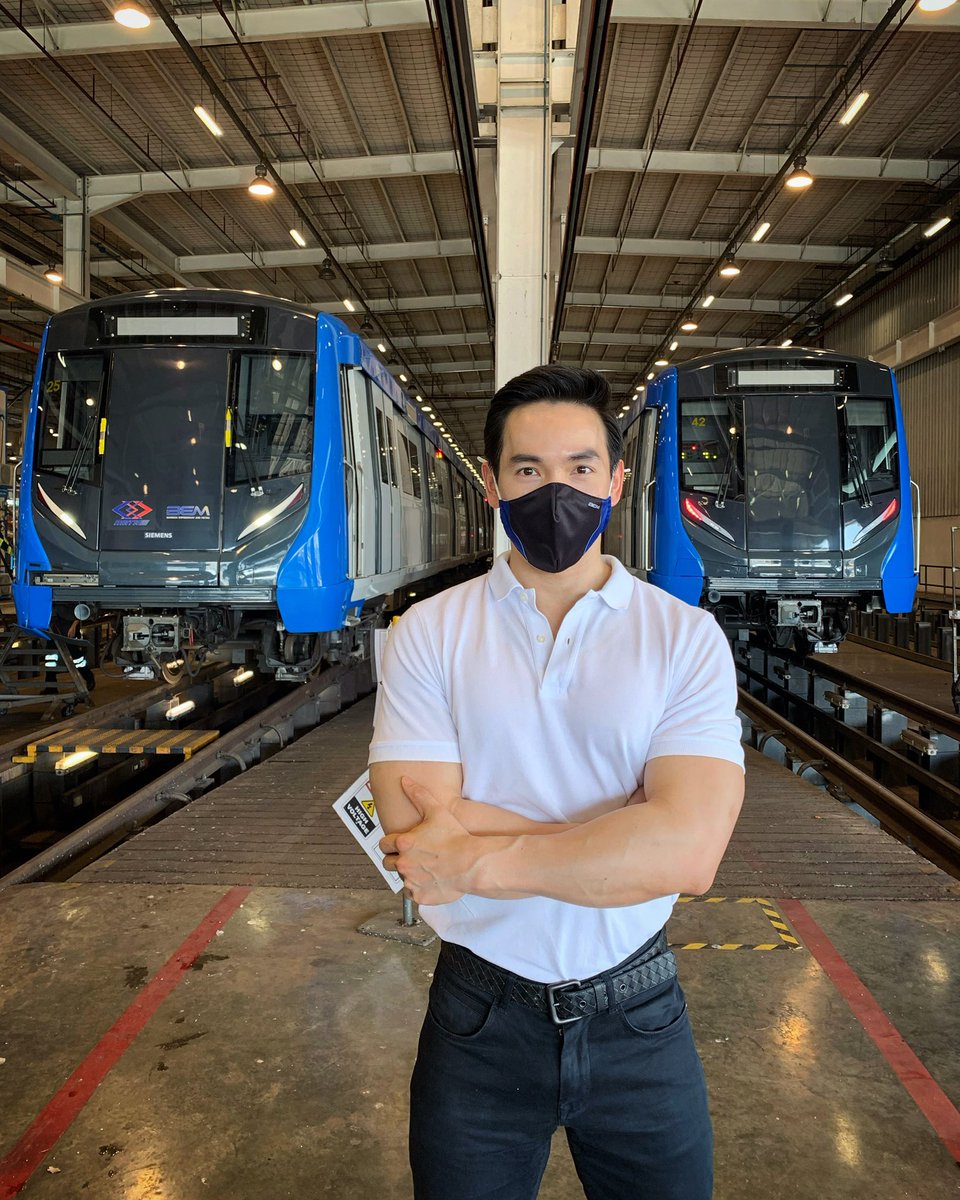 JoeTrivisvavet's tweet photo. #teamCK #teamBEM #teamBMN เราคือทีมเดียวกัน สู้ๆ!!!🤗🚇Ⓜ️💙💙💙#CKGroup #MRT #BEM #BMN #BangkokMetro #happyblueline #รถไฟฟ้า #รถไฟฟ้ามหานคร https://t.co/tEk7AXHonO