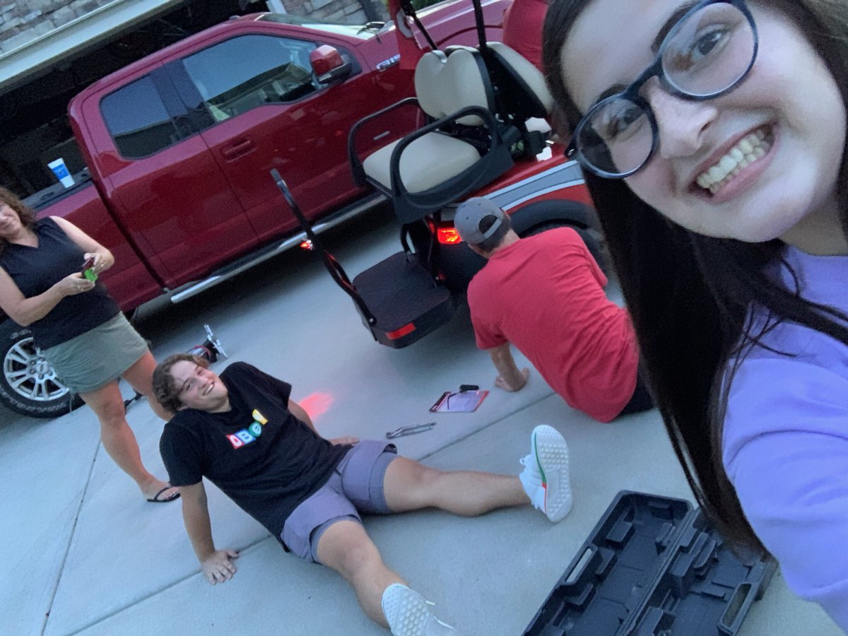 gunshosesafhs's tweet photo. 8:32 PM: Hannah Delgado bravely executes a mission behind enemy lines to eliminate Kyle Crawford #justiceforjustin #secretmission #brave #allpartoftheplan @afhswaterwars Kill Count: 1 https://t.co/o1HwpW6cEX