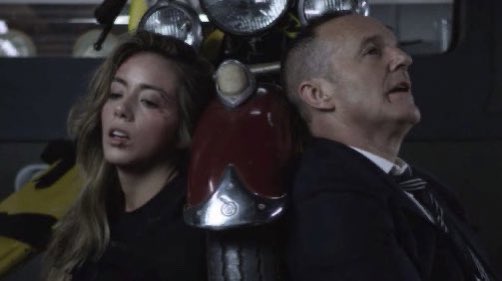Quakeitbreakitx's tweet photo. Agents of shield really said Andy’s Coming this ep didn’t they  #AgentsofShield https://t.co/tvMf8pHlIL
