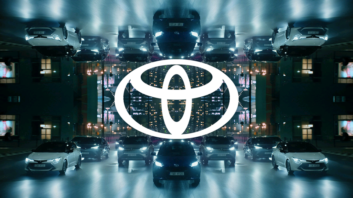 studioredkol's tweet photo. Toyota Motor Europe has joined numerous other car brands by opting for a flat redesign of its logo with a revised visual identity 

#logodesign #brandingmatters https://t.co/7aPvjDqaUs