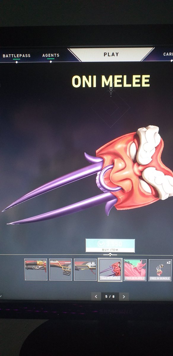 CloudJunkYT's tweet photo. Its a Fing HAIR CLIP??? @PlayVALORANT https://t.co/LVkXwUS13Y