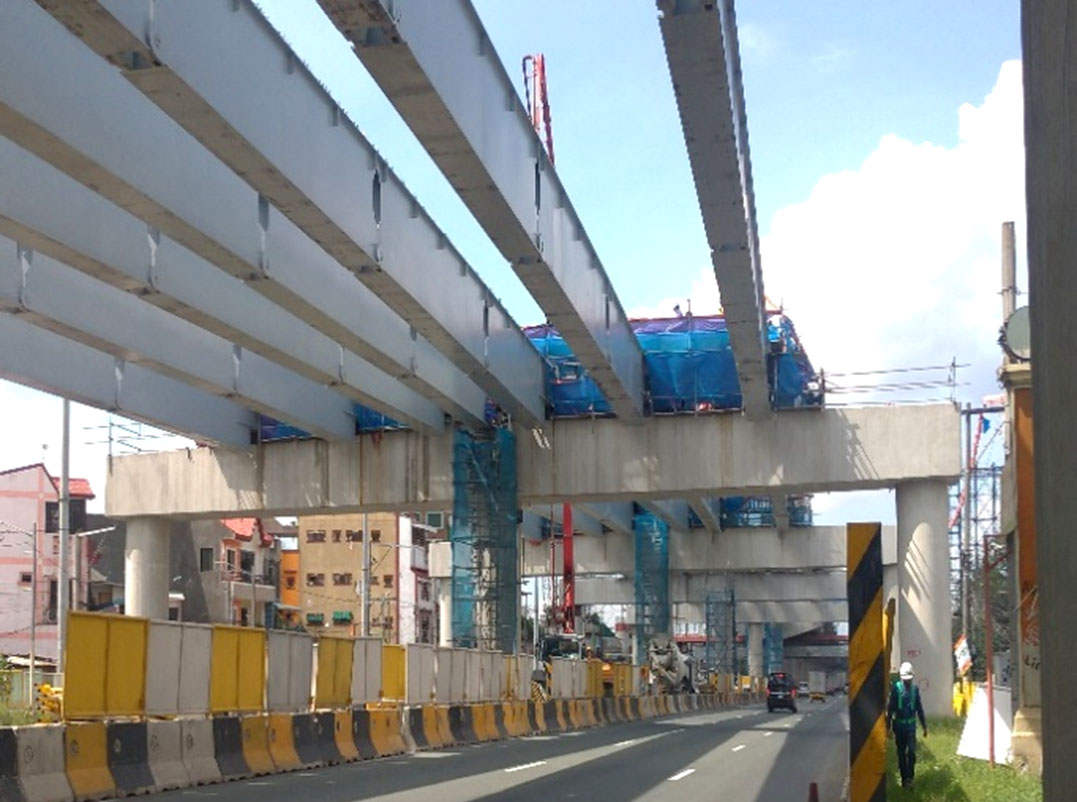 PPP_Ph's tweet photo. #PhPPPProject UPDATE: Ongoing construction of Metro Manila Skyway (MMS) Stage 3 | For more info, please visit https://t.co/gXsXSm1Lkk (Photos from Pertconsult International) @PIADesk @pnagovph https://t.co/lcyI4iQJ2p