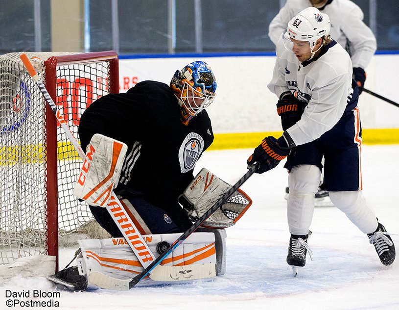 davidbloomphoto's tweet photo. Oilers battle themselves during training camp team scrimmage in Edmonton. #yeg #oilers #nhl https://t.co/xTCnB6i3QB