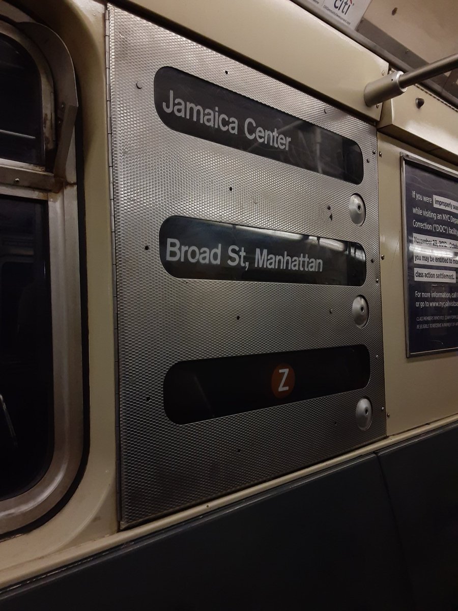 Grantcity900K's tweet photo. Day 12 of me riding on the R32. I personally do not like vandalism but at the same time I support the Black Lives Matter Message
#NYCTransit #NYCSubway #MTA #ZTrain https://t.co/jtToHMGx2E