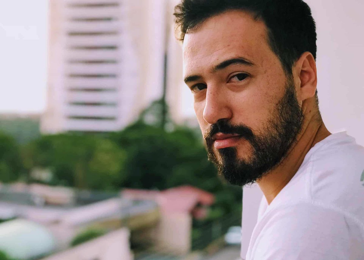 GoDatesCo's tweet image. Looking for Partner: Don’t Judge a Book by Its Cover godates.co/dating/looking… #divorce #lookingforpartner #marriage