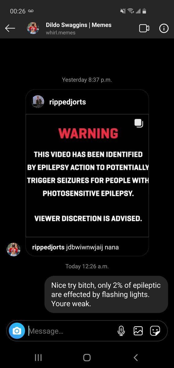 ImBabyLamb's tweet photo. Some lil bitch sent me a message on instagram with 0 education on epilepsy. Here's the story 😂, the video following was strobe lights. What a bimbo amirite. Pathetic theres people like this. #idiot https://t.co/O2QXKZifQi