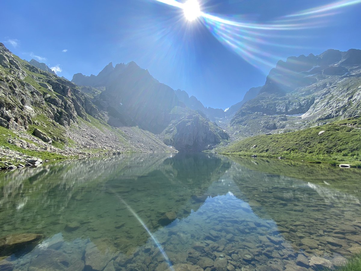 MMargalet's tweet photo. Une jolie randonnée très sportive dans le Mercantour ! Le tour de la tête du Lac Autier. 🥾☀️ #Mercantour #Randonnee #VisoRando #CotedAzurFrance https://t.co/lqT8F32mC1