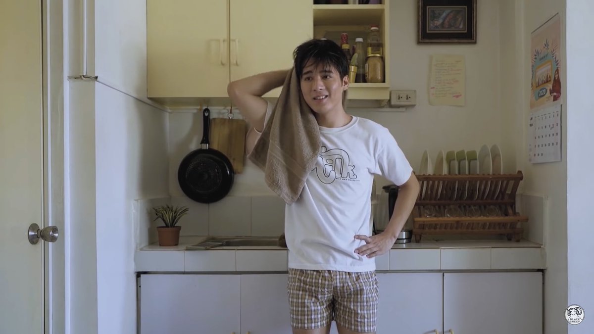 maphin_68's tweet image. Hanap ako ng hanap ng subtitle 🙊🙈@imJCAlcantara  😍😍 #HelloStrangerEP5