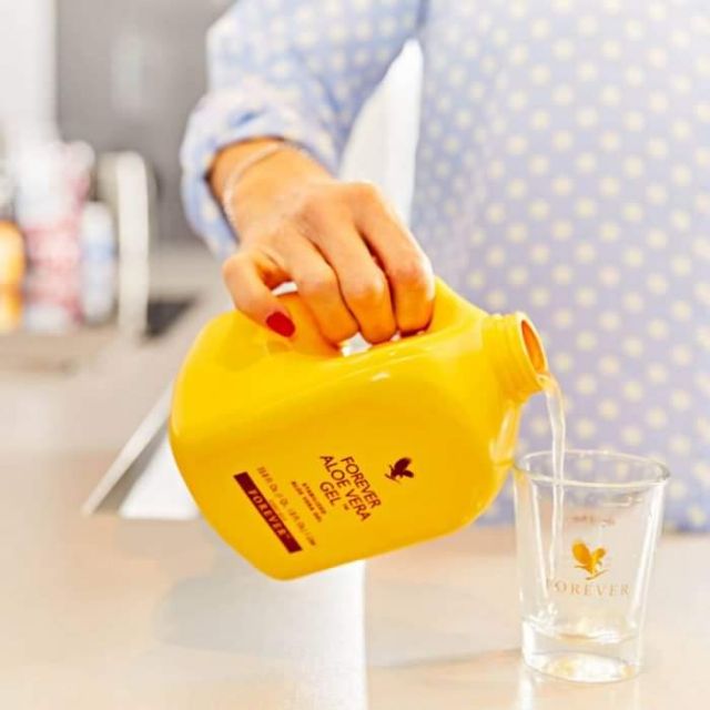 sri78's tweet photo. I'm selling Aloe Vera Gel USFDA Pure Drink for ₱1,035. Get it on Shopee now! https://t.co/bigV6ELzVK #ShopeePH https://t.co/n9sXfc03RL