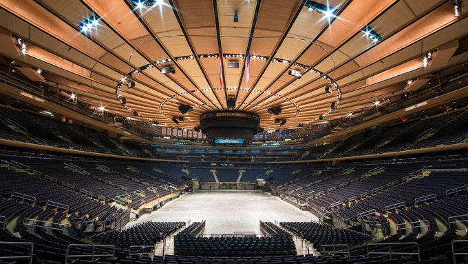 Purpleninjarg's tweet photo. Recuerden que Justin Bieber vendió el Madison Square Garden cuando tenía solo 16 años y se convirtió en el artista más joven en hacerlo. Luego vendió 2 shows completos en 30 segundos a sus 18 años, que es el tiempo más rápido que se haya vendido.

@justinbieber is a LEGEND https://t.co/U4Rcz7RhdX