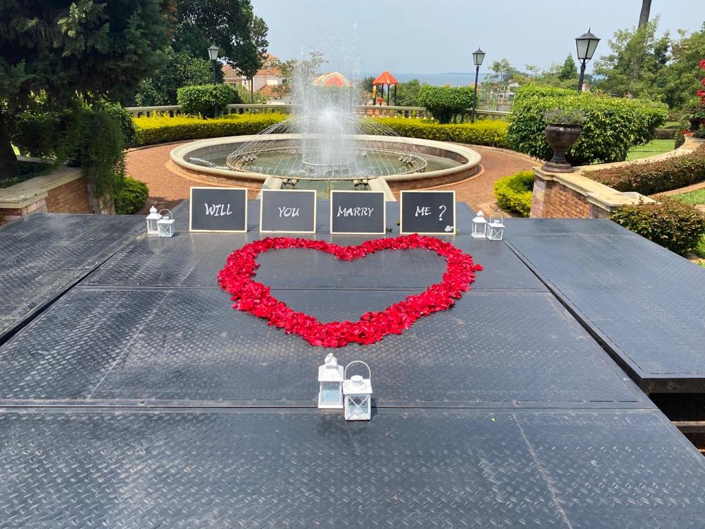 lvictoriaserena's tweet photo. With a breath of fresh air and open spaces to choose from, experience a sense of calmness all in one perfect place.For #Engagement #WeddingReception &amp; #Anniversary we've got you covered. https://t.co/0MqZKsyLxP