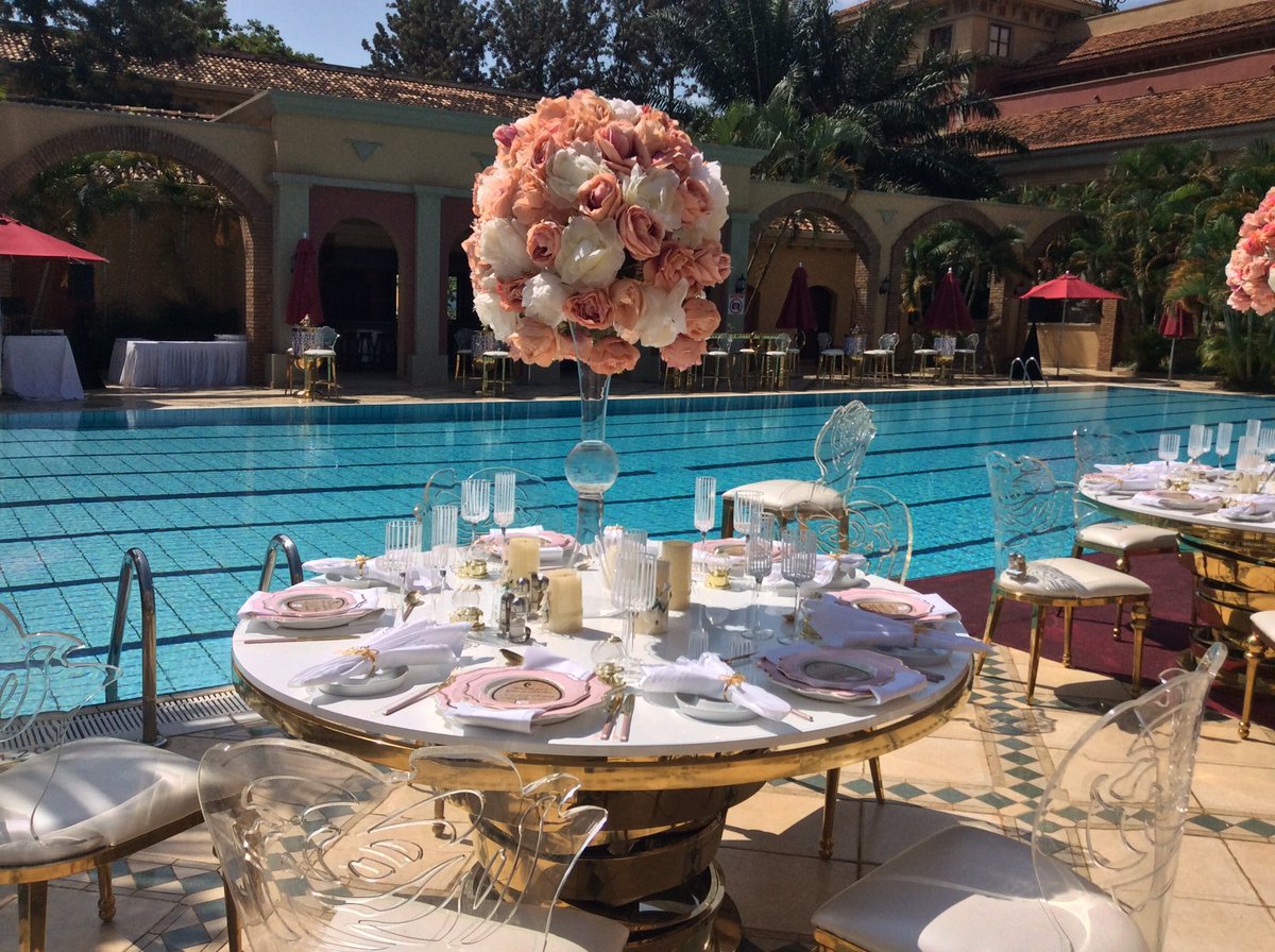 lvictoriaserena's tweet photo. With a breath of fresh air and open spaces to choose from, experience a sense of calmness all in one perfect place.For #Engagement #WeddingReception &amp; #Anniversary we've got you covered. https://t.co/0MqZKsyLxP