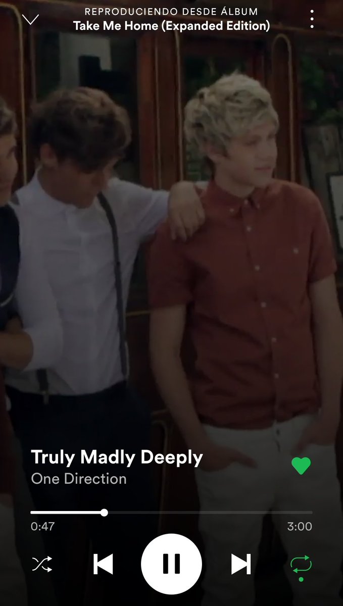 gracerdgt's tweet photo. Yo escuchando Truly Madly Deeply, Magic e Irresistible en spotify como si no las hubiera estado escuchando durante años en youtube:
#10YearsOfOneDirection #ONEDIRECTIONSAVE2020
#DIRECTIONERSBREAKTHEINTERNET https://t.co/OynYQY3vJ9
