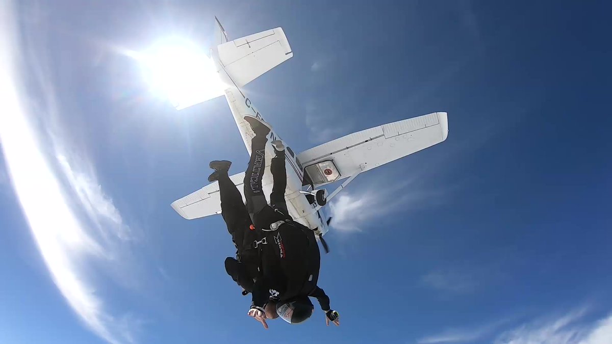 Launch into a whole new world #AwesomeHappensHere
•
•
•
•
•
#cessna #skydive #vancouverisland #pilotlife #skydiving #sharevi #vanisle #jointheteem #yyj #pilot #freefall #victoriabc #flying #britishcolumbia #aviationlovers #parachute #avgeek #aviation #nanaimo