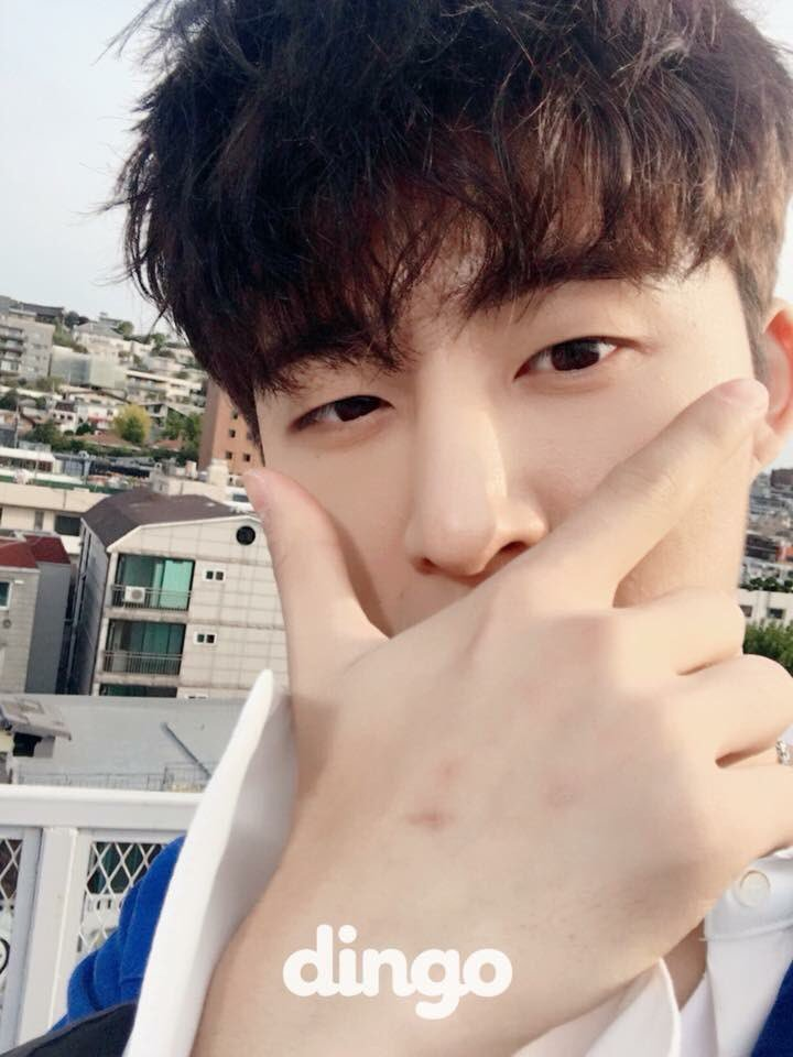 hanbinahh's tweet photo. @ikon_shxxbi kim jiwon summoning you https://t.co/dhXJks26vU