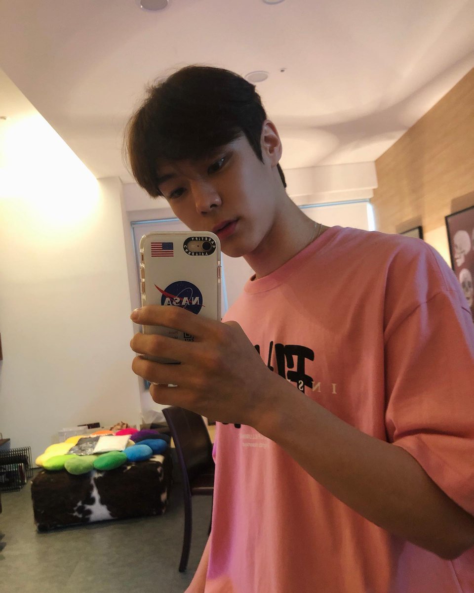 BABYSEOBIN tweet media