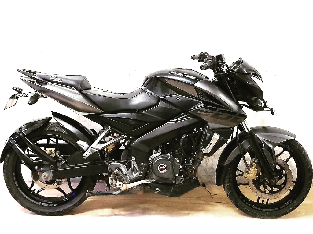 Wheeler48014191's tweet photo. ✅ #NS_200
✅ 2018 Last Model 
✅ 22000 Km Run
✅ First Owner 
✅ For Price &amp; More details,  Please Call or WhatsApp us on 98.356.55.55.3
Address - Kokar, Near Mahamaya Dharm Kaanta, Ranchi, Jharkhand https://t.co/iekNiJxyOB