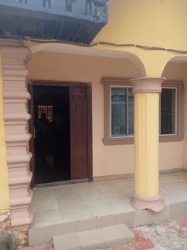 zalasoft's tweet photo. The Brief + The Apartment
Location: Alagbaka Extension
Rent: 400k
#akurecity
#akureproperties https://t.co/Oy0DYq4Mvy