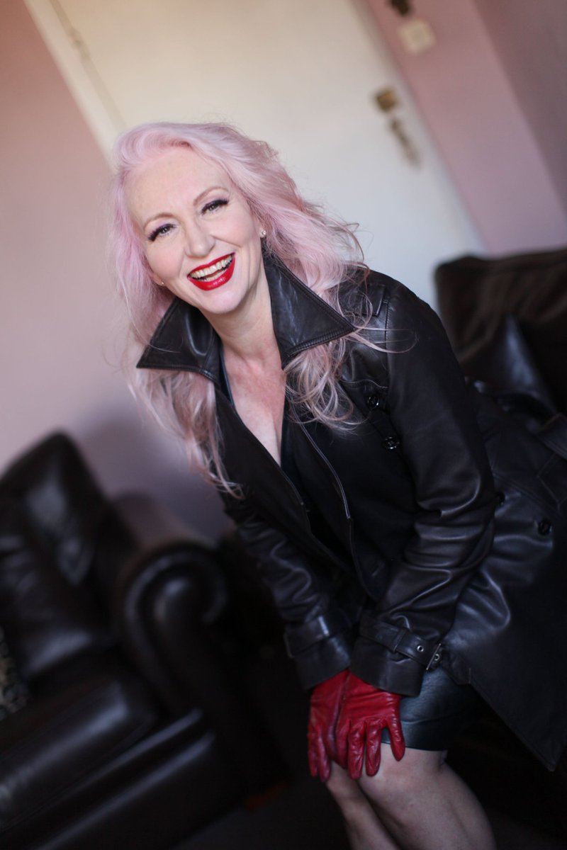 Miss Kim Rub tweet media