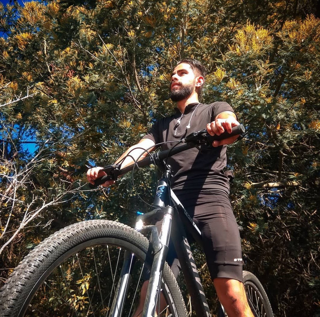 jhonc_10's tweet photo. Freedom 🍃🍂 https://t.co/xa1WMNEnES