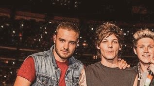 therealhotdude's tweet photo. 𝓝𝓸𝓽𝓱𝓲𝓷𝓰'𝓼 𝓬𝓱𝓪𝓷𝓰𝓮𝓭, 𝔀𝓮'𝓻𝓮 𝓼𝓽𝓲𝓵𝓵 𝓱𝓮𝓻𝓮.

#10YearsOfOneDirection 
#10YearsOneDirection 
#10YearsOf1D https://t.co/GmiJCkfk3m