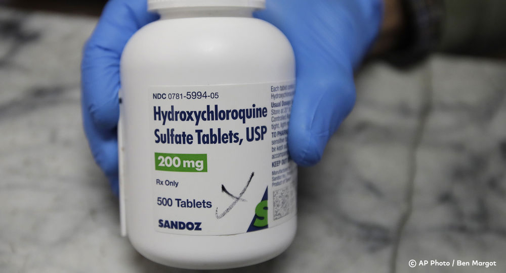 sputnik_afrique's tweet photo. «Le médicament n'a montré aucune efficacité»: l’antipaludéen hydroxychloroquine sera exclu de la liste des médicaments pour traiter le #COVIDー19 en Russie, a déclaré le pneumologue en chef indépendant du ministère russe de la Santé
https://t.co/Kw7L2DKgdL

Par @dedkova_sputnik https://t.co/ISRmn2Y8ua